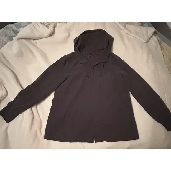 Eileen Fisher  Jacket Size M Windbreaker Gray Full Zip  Lined Outdoor Jacket - Picture 5 of 14
